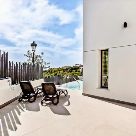 Popeson Semesterbostad Nerja